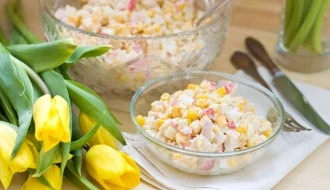 Салат з крабовими паличками